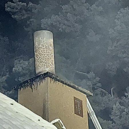 Nocny pożar w Czarni [ZDJĘCIA]
