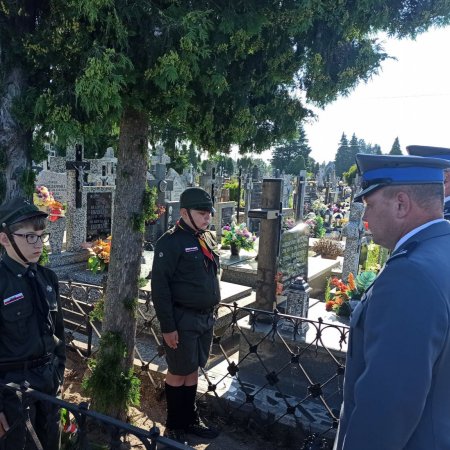 Uczcili pamięć policjantów poległych w wojnie z bolszewikami [ZDJĘCIA]