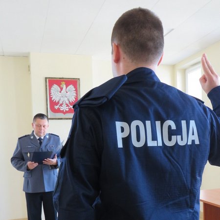 Nowy dodatek dla służb mundurowych: Nawet 1800 zł miesięcznie