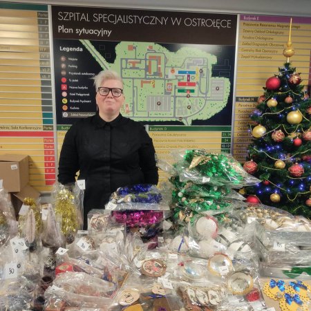 Kiermasz bożonarodzeniowy w ostrołęckim szpitalu [ZDJĘCIA]