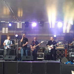 MadBee w Ostrołęce - Blues-Rockowy strzał w Warowni!