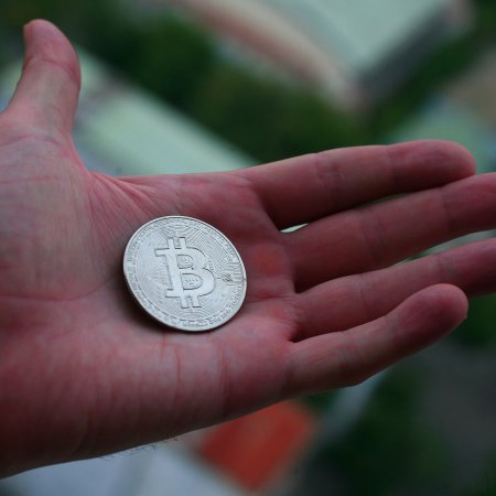 Chciał zainwestować w kryptowaluty. Stracił 50 tysięcy złotych