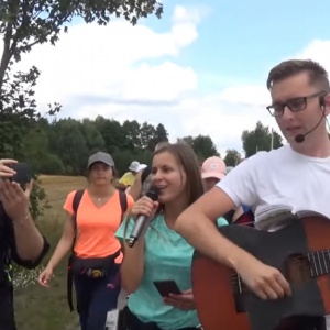 Kolejny przebój z pielgrzymki na Jasną Górę! Poznała go już cała Polska [WIDEO]