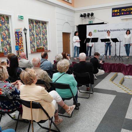 Koncert grupy wokalnej „Trzecie Zwrotki” w MKK [WIDEO, ZDJĘCIA]