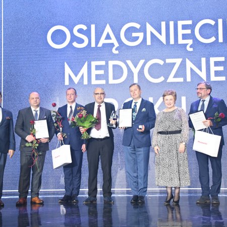 Szpital w Ostrołęce: Oddział naczyniowy wyróżniony za trombektomię mechaniczną [WIDEO, ZDJĘCIA]