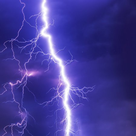Meteorolodzy ostrzegają: W Ostrołęce dziś możliwa gwałtowna burza i grad!
