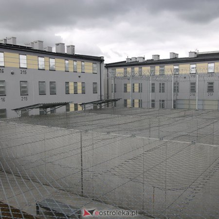 Praca w Służbie Więziennej. Kilka wolnych stanowisk w Zakładzie Karnym w Przytułach Starych
