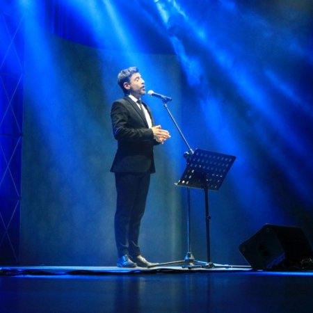 Kacper Kuszewski z recitalem „Album rodzinny” w Ostrołęckim Centrum Kultury [WIDEO, ZDJĘCIA]
