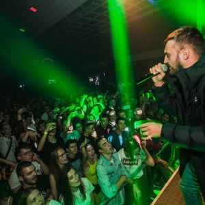 Weekendowe imprezy w Clubie Capitol Sypniewo: Kartky i Single Party [ZDJĘCIA]