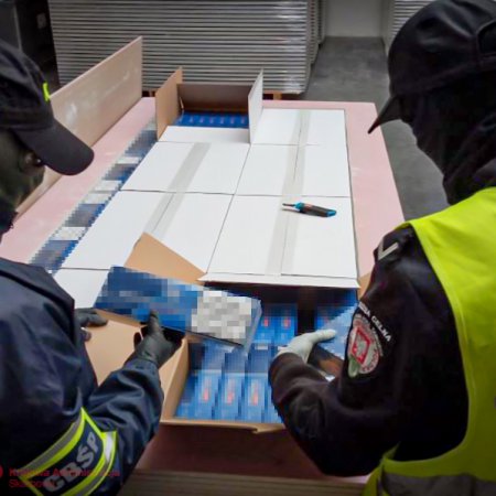 KAS i CBŚP przejęły 14 mln szt. nielegalnych papierosów i 8 ton tytoniu