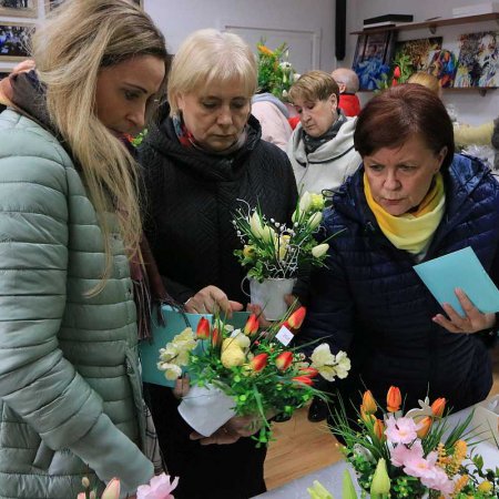 Wielkanocna wystawa i kiermasz u Motylków [ZDJĘCIA]