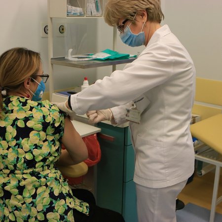 Ostrołęka i powiat ostrołęcki. Nie było niepożądanych odczytów poszczepiennych