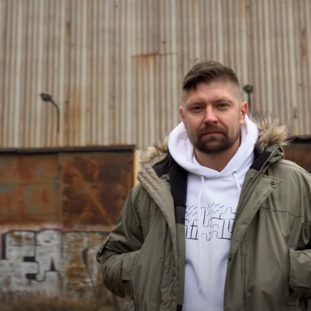 UnikatOs i "Szukając siebie". Klip kręcony w Ostrołęce [WIDEO]