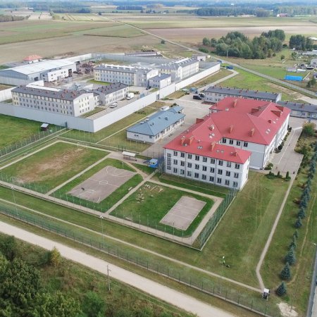 Praca w Zakładzie Karnym w Przytułach Starych. Tyle można zarobić